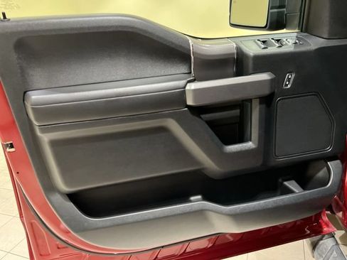 Used 2015 Ford F150 XLT w/ Equipment Group 302A Luxury AWD/4WD image 19