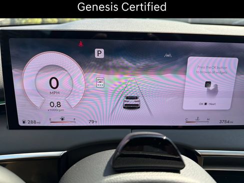 Certified 2026 Genesis GV70 2.5T Advanced AWD/4WD image 15