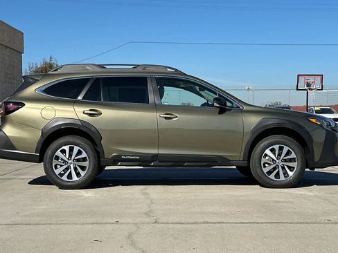 New 2025 Subaru Outback Premium image 2