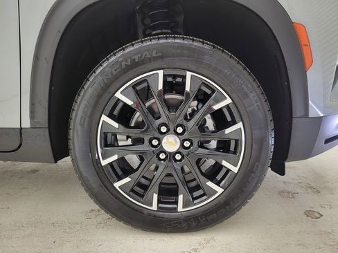 New 2026 Chevrolet Traverse LT w/ Sun and Wheel Package image 22