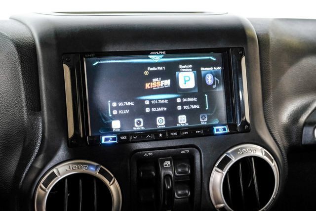 Used 2016 Jeep Wrangler Unlimited Sahara w/ Dual Top Group AWD/4WD image 34
