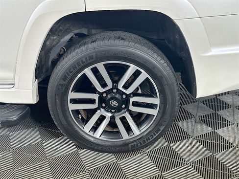 Used 2019 Toyota 4Runner Limited image 33