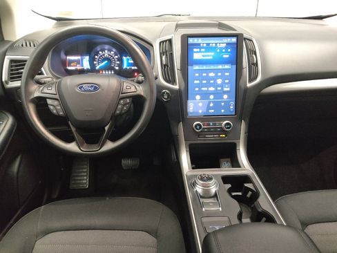 Used 2022 Ford Edge SE image 22
