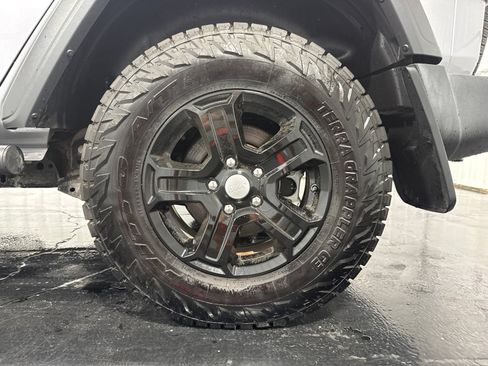 Used 2020 Jeep Wrangler Unlimited Sport S AWD/4WD image 7