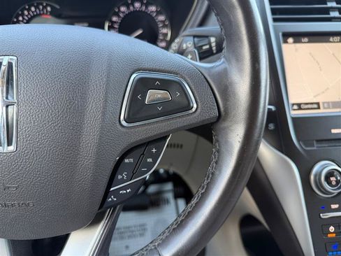 Used 2019 Lincoln MKC Reserve w/ MKC Climate Package FWD image 35