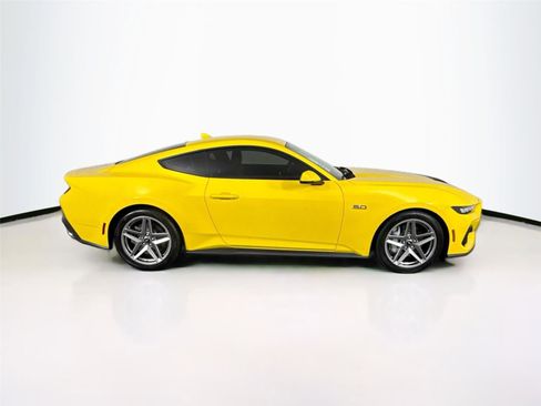 Used 2024 Ford Mustang GT Premium RWD image 10