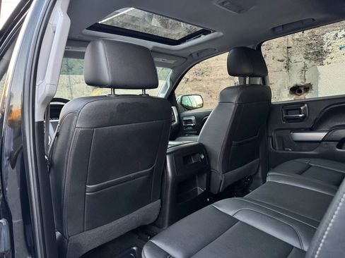 Used 2017 Chevrolet Silverado 1500 LTZ Z71 image 22