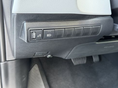 New 2026 Toyota Corolla SE image 17