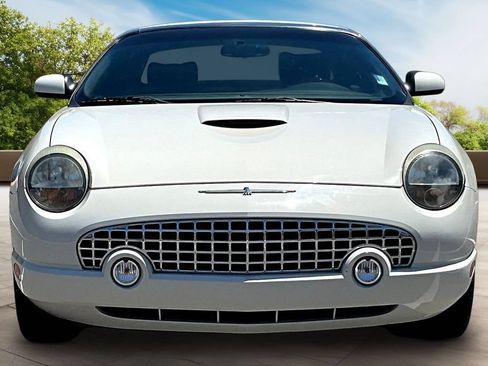 Used 2002 Ford Thunderbird RWD image 3