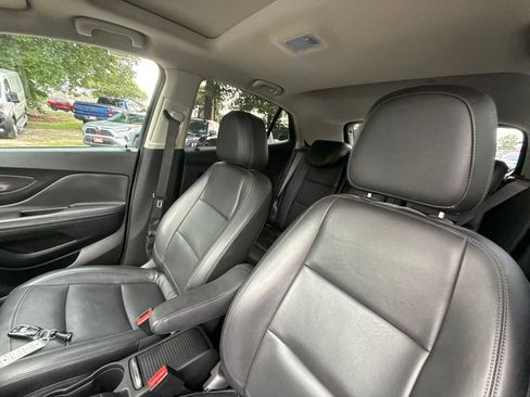 Used 2017 Buick Encore Premium w/ Experience Buick Package AWD/4WD image 18