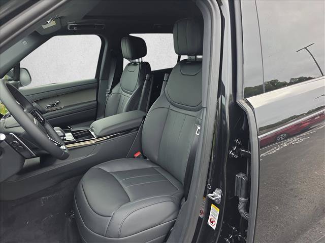 New 2027 Land Rover Range Rover Sport SE AWD/4WD image 15