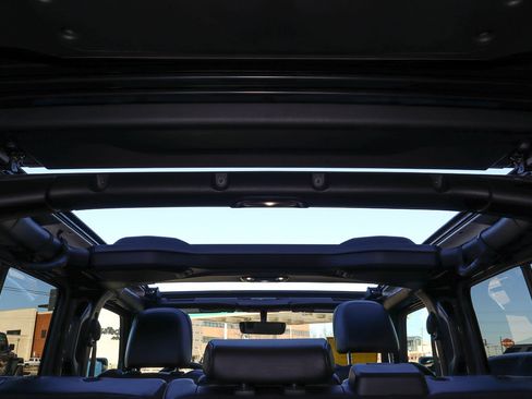 Used 2021 Jeep Wrangler Unlimited Sahara w/ Safety Group image 21