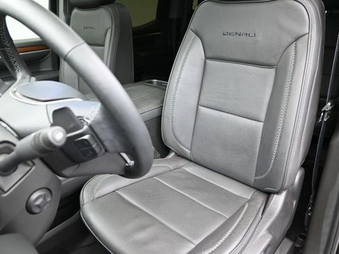Used 2024 GMC Sierra 1500 Denali w/ Denali Reserve Package image 21