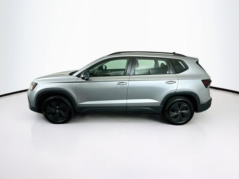 Used 2025 Volkswagen Taos S FWD image 4