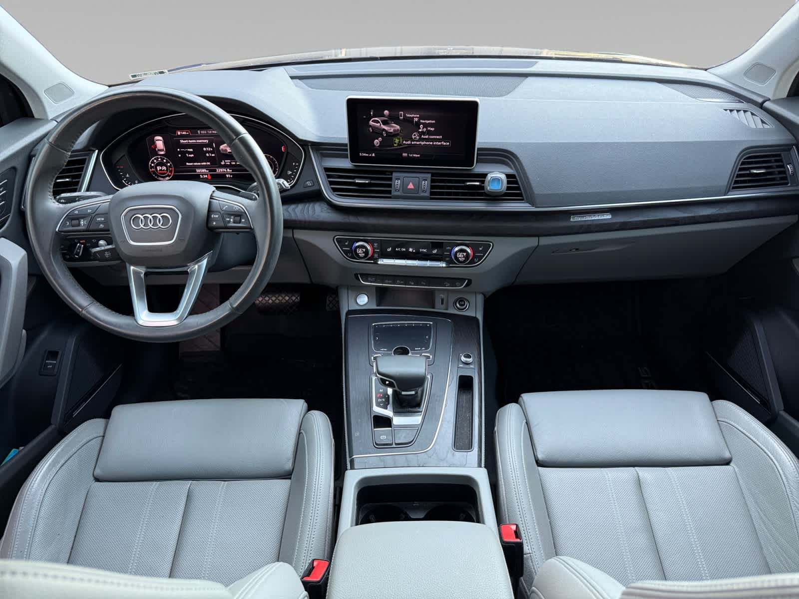 Used 2020 Audi Q5 Prestige w/ Prestige Package AWD/4WD image 21