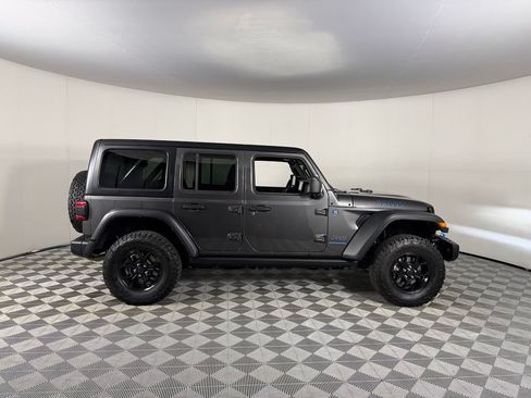 Used 2024 Jeep Wrangler Unlimited AWD/4WD image 6