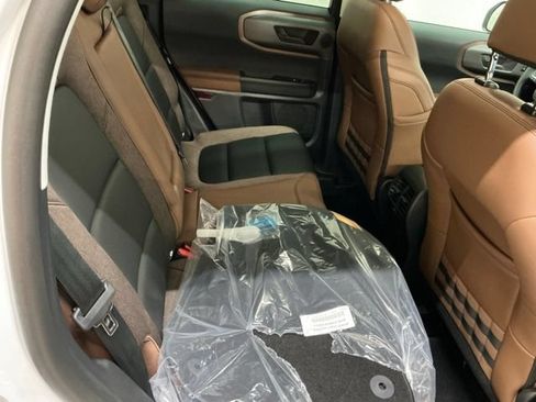 New 2026 Ford Bronco Sport Outer Banks w/ Outer Banks Tech Package+ AWD/4WD image 17