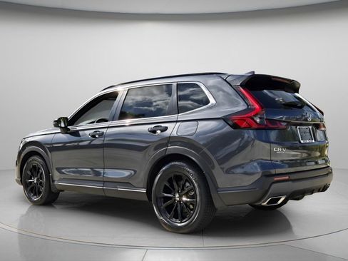 Certified 2025 Honda CR-V Sport-L image 8