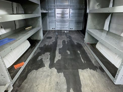 Used 2023 GMC Savana 2500 w/ Driver Convenience Package image 28