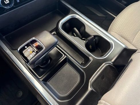Used 2024 Chevrolet Silverado 1500 LT RWD image 23