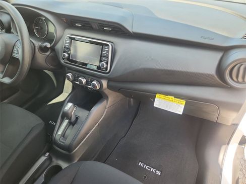 Used 2024 Nissan Kicks S FWD image 26