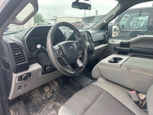 Used 2020 Ford F150 XL w/ Equipment Group 101A Mid AWD/4WD image 2