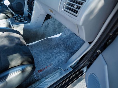 Used 1993 Ford Mustang Cobra image 51