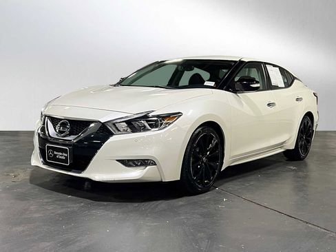 Used 2017 Nissan Maxima SR w/ Midnight Edition image 7