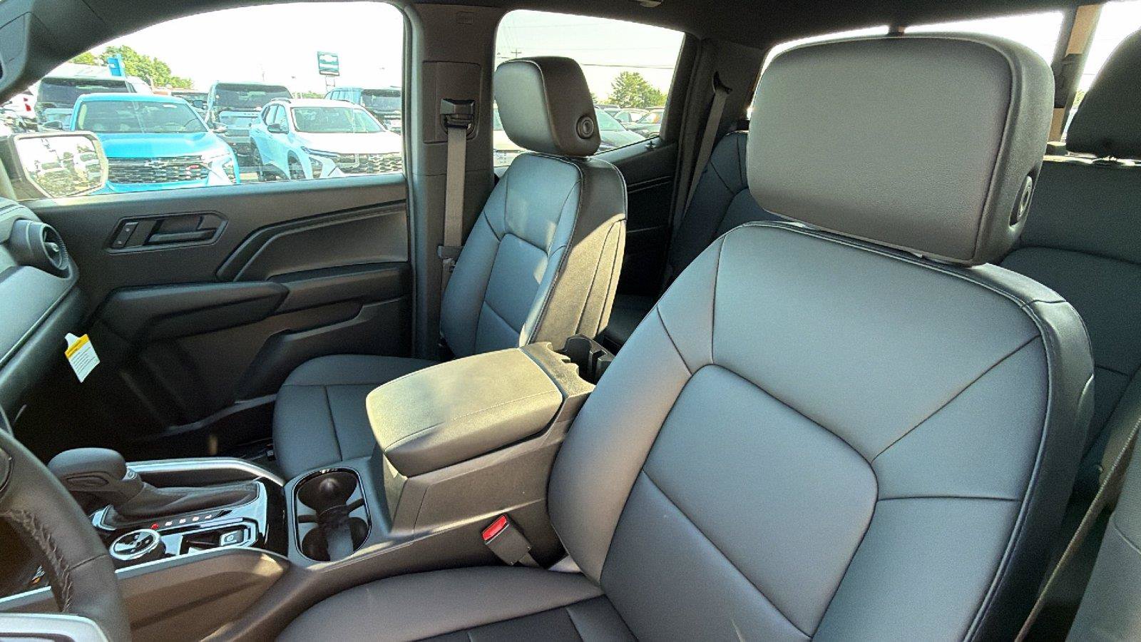 New 2026 Chevrolet Colorado Trail Boss AWD/4WD image 4