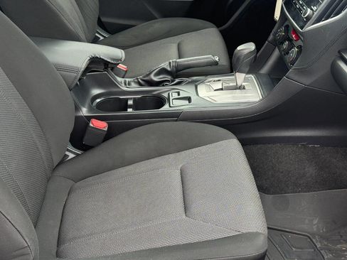 Used 2019 Subaru Impreza 2.0i image 10