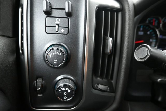 Used 2017 Chevrolet Silverado 1500 LT w/ All Star Edition AWD/4WD image 25