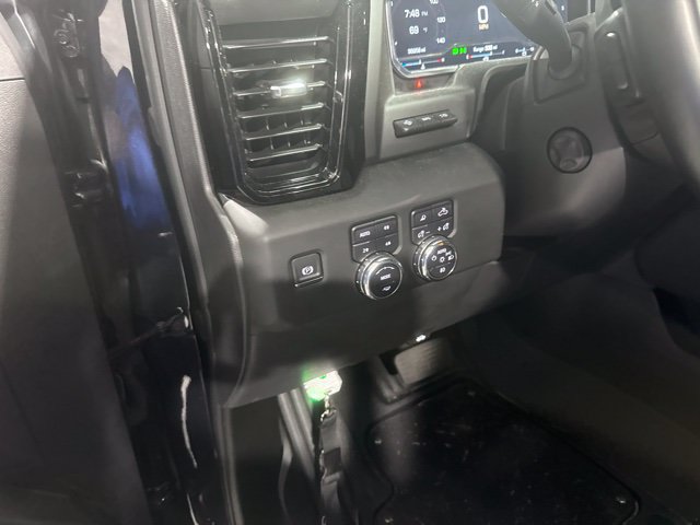 Used 2024 GMC Sierra 1500 AT4 w/ Technology Package AWD/4WD image 10