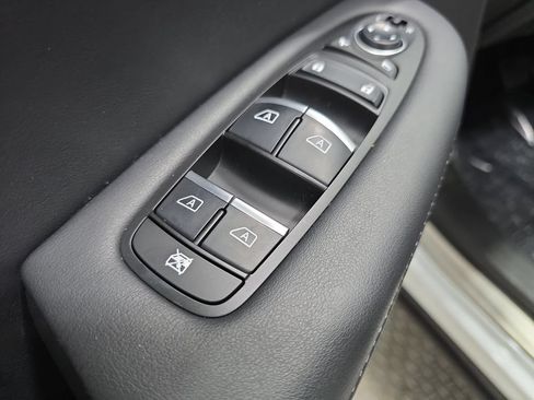 Certified 2025 INFINITI QX50 Sport AWD/4WD image 24