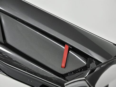 Used 2021 Lamborghini Aventador SVJ image 26