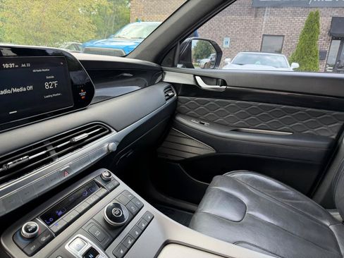 Used 2020 Hyundai Palisade Limited FWD image 11