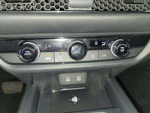 Certified 2026 Honda HR-V LX image 21