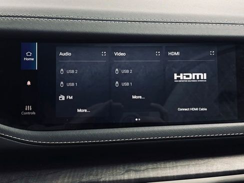 Used 2023 Jeep Grand Cherokee Limited w/ Black Appearance Package image 38