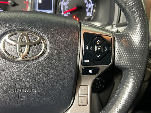 Used 2024 Toyota 4Runner SR5 Premium w/ Moonroof Package RWD image 19