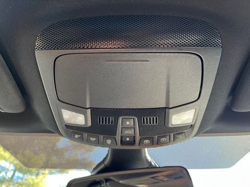 Used 2023 Ford Edge ST-Line w/ Class II Trailer Tow Package image 28