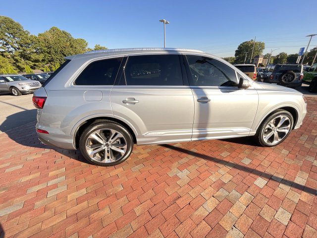 Used 2024 Audi Q7 3.0T Premium Plus AWD/4WD image 36