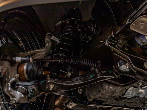 Used 2025 Lincoln Navigator Reserve w/ Jet Appearance Package image 14