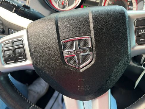 Used 2017 Dodge Grand Caravan GT image 35