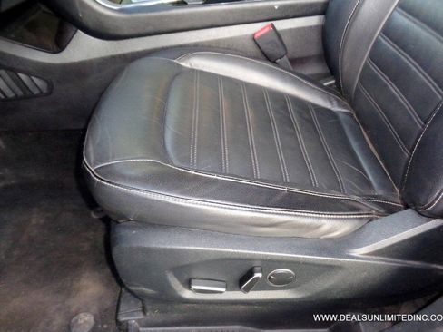 Used 2016 Ford Edge SEL w/ Equipment Group 201A image 8