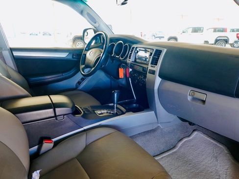 Used 2008 Toyota 4Runner Sport image 10