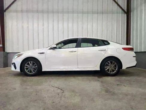 Used 2020 Kia Optima LX FWD image 12