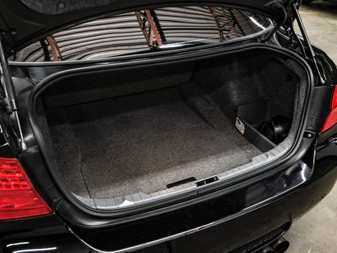 Used 2011 BMW M3 Sedan image 52