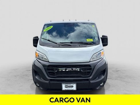 Used 2025 RAM ProMaster 2500 w/ Convenience Group FWD image 7