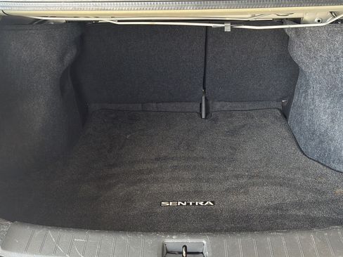 Used 2019 Nissan Sentra S FWD image 19