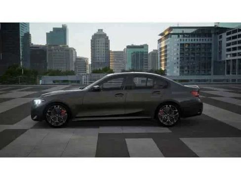 New 2026 BMW 330i xDrive Sedan w/ M Sport Package AWD/4WD image 4