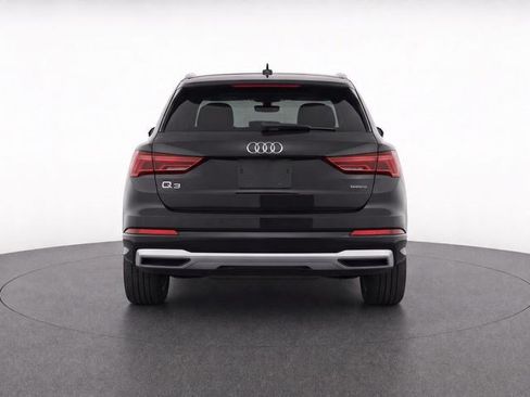 Used 2020 Audi Q3 2.0T Premium AWD/4WD image 4